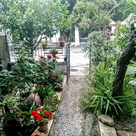 Euripides House Dom wakacyjny